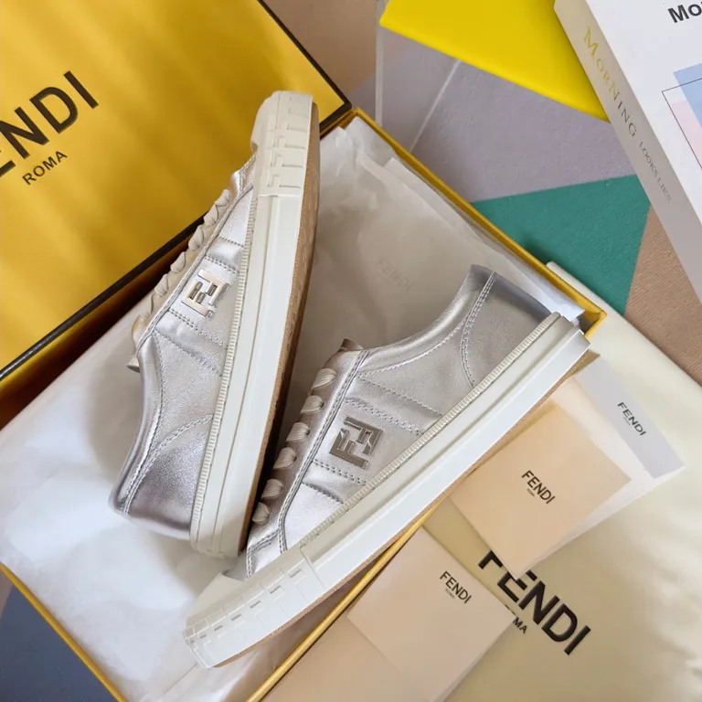 Fendi Shoe 